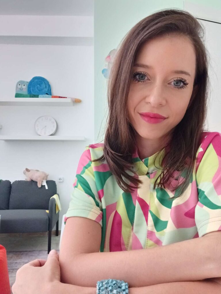 Логопед Марина Славова